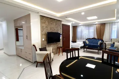 Image de Taksim Cihangir Apt. Family & Friends 2br: Sleeps 8, Central Location, Open Plan