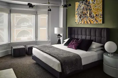 Image de 2 Connecting Suites at a 4⭐️ Hotel
