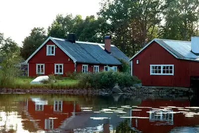 Image de GroĂźes Haus fĂĽr 1-2 Familien Oder Anglergruppe Direkt am See