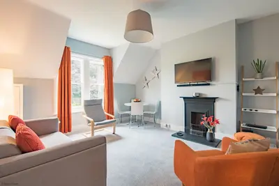 Pitch Perfect by Bloom Stays -  comfortable apartment near City Centre with parking