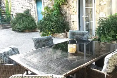 Image de Appartement en plein cœur du Domaine Viticole