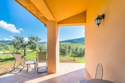 Image de Maison de vacances privée avec Wifi, climatisation, piscine privée, Tv, terrasse, vue panoramique