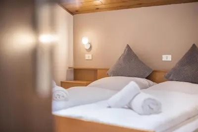 Image de Appartement \"Hofer Heidi\" avec vue sur les montagnes, Wi-Fi, balcon et jardin