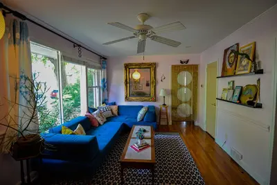 Image de Artist's Oasis in Plaza Midwood/Noda