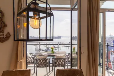 Image de 2 bedrooms, direct Trave view, sauna, 5th floor (52) - Dockside Travemünde