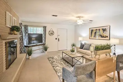 Image de North Tallahassee Hub w/ Yard < 3 Mi to Fsu!