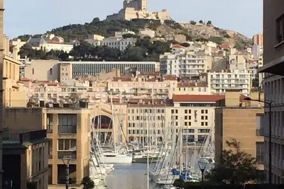 Image de Typique T2 Terrasse situé Quartier Panier Vieux Port