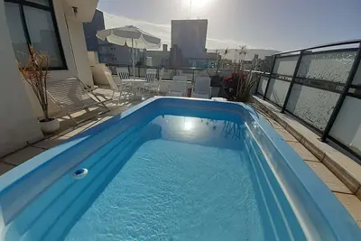 Image de 324, 3 Bedroom Duplex Penthouse with Pool