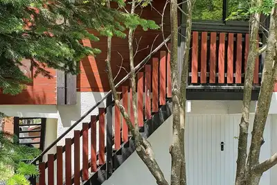 Image de Beau Chalet, 6/8personnes, vue panoramique, Jardin, Bbq, Tv, Wifi, Netflix. . .