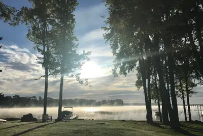 Image de Waterfront Mi Cottage on Douglas Lake between Petoskey & Mackinaw City
