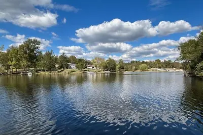 Image de Lakefront Home Close to Bourbon Trail--Dog friendly and now with WiFi!