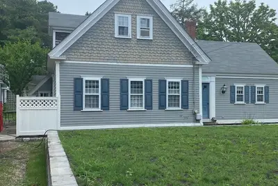 Image de West Harwich- Cozy Cape House walking distance to Dennis Port & Bell's Neck path