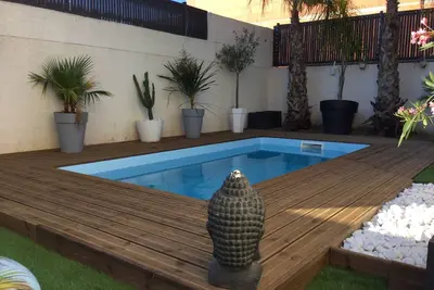 Image de Last available September new contemporary villa with heated swimming pool by the sea