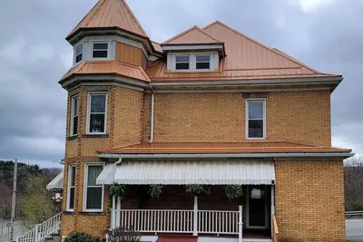 Image de Family Home, 6br, sleeps14, nearby 2 biketrails.