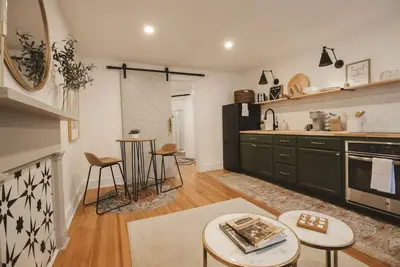 Image de Downtown: Explore Shepherdstown from cozy 1br apartment
