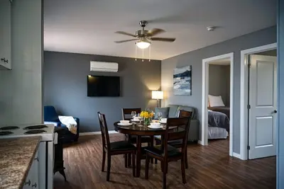 Image de Great Blue Resort : Golden Beach Resort Kawarthas - 2 BedroomCondo