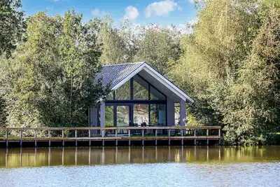 Image de Maison confortable à Oosterwolde avec.