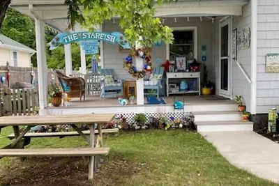 Image de The Starfish House. . . Pet Friendly & just a few minutes from the Delaware Bay!