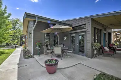Image de Serene Mountain Retreat w/ Patio & Mtn Views!