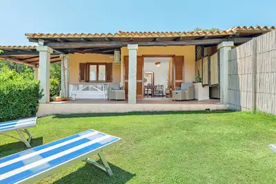 Image de Villa Speranza 2 près de la plage avec vue mer, climatisation, jardin, terrasse et barbecue