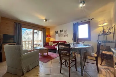 Image de Appartement T3 au centre de Samoëns avec balcon, Wifi et parking