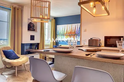 Image de As 50 - Les bateaux au bord de l'eau