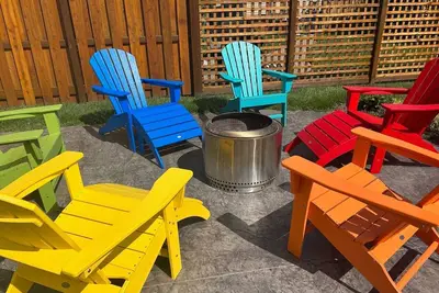 Image de Family Getaway to Lake Erie with Private Beach Access