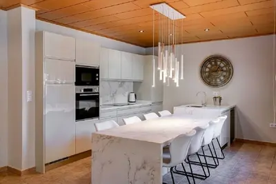 Image de Luxury 5 bedroomed Villa, Angelina del Mar