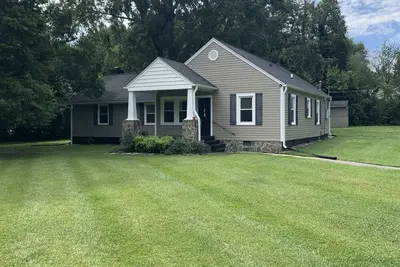 Image de Centrally Located House, Minutes from Downtown Elon and Burlington