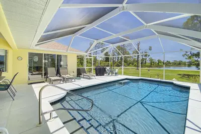 Image de Weston's Water Watch, full refund*, heated pool, sleeps 6