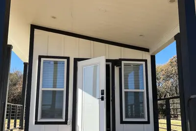 Image de Texoma Getaway - Tiny House on a Cannabis Farm