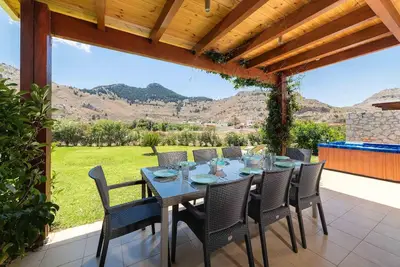 Image de Maison de vacances Archangelos pour 1 - 10 personnes avec 4 chambres à coucher - Maison jumelée