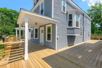 Image de Spacious 6bd side-by-side Apartment Bundle