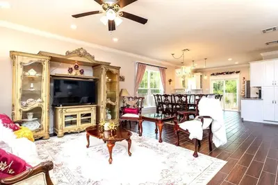 Image de Patricia’s Place at Penn Properties
