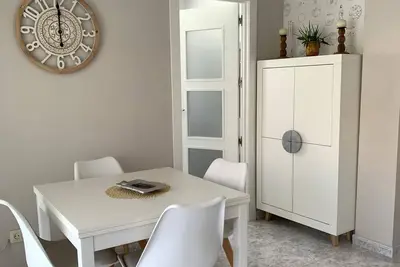 Image de Logement cosy avec terrasse et jardin