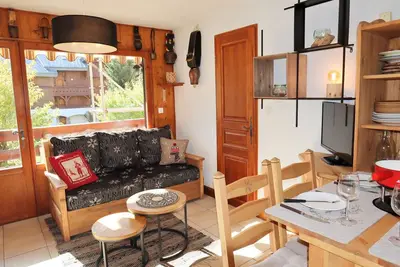 Image de Charmant appartement T3 lumineux au centre du village avec grand balcon et proximité commerces