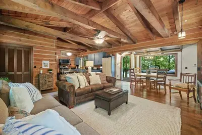 Image de Sunset Cabin - Secluded retreat on Beaver Lake