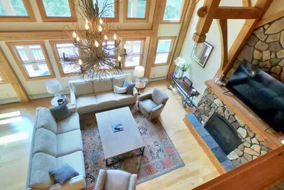 Image de Hilltop Family Escape - 5br 5ba - Hot Tub & Mountain Views - 4 min. to slopes