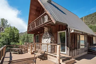 Image de Creekside cabin near Glenwood with outdoor kitchen