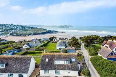 Image de Bella Vista, pet friendly, country holiday cottage in Polzeath