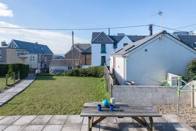 Image de The Holiday House (2 Atlantic Mews), pet friendly in Rock