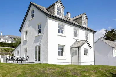 Image de Black Rock House, family friendly in Rock