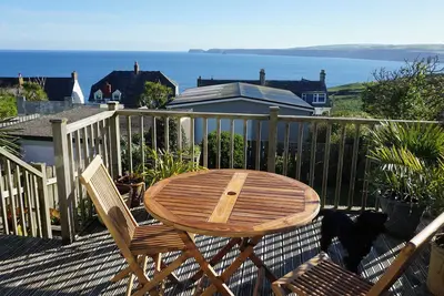 The Porthole, pet friendly, with open fire in Port Isaac