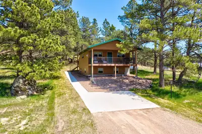 Image de House for relaxing in the pines at Jc Stage Stop Resort in Aladdin, Wy