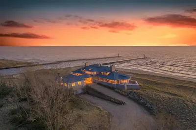 Image de Lake Michigan, Saugatuck. Prime summer days June 5 and June 24-26 just opened.