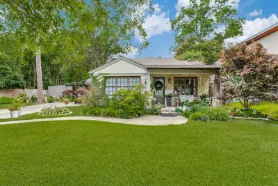Image de Stone Cottage Guest House at White Rock Lake