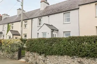 Image de 3 Green Terrace, family friendly, with open fire in Newborough