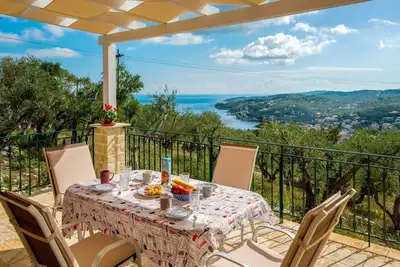 Image de Villa Plagia: Luxury, Views, sunny terraces, sleeps 5