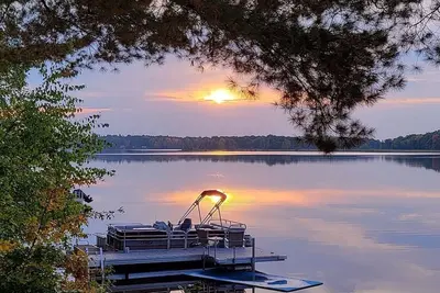Image de Spacious Cabin on the Lake with Wood Burning Fireplace - Atv\/Snowmobile trails