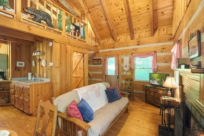 Deck, Jetted Tub, Wi-fi, Near National Park